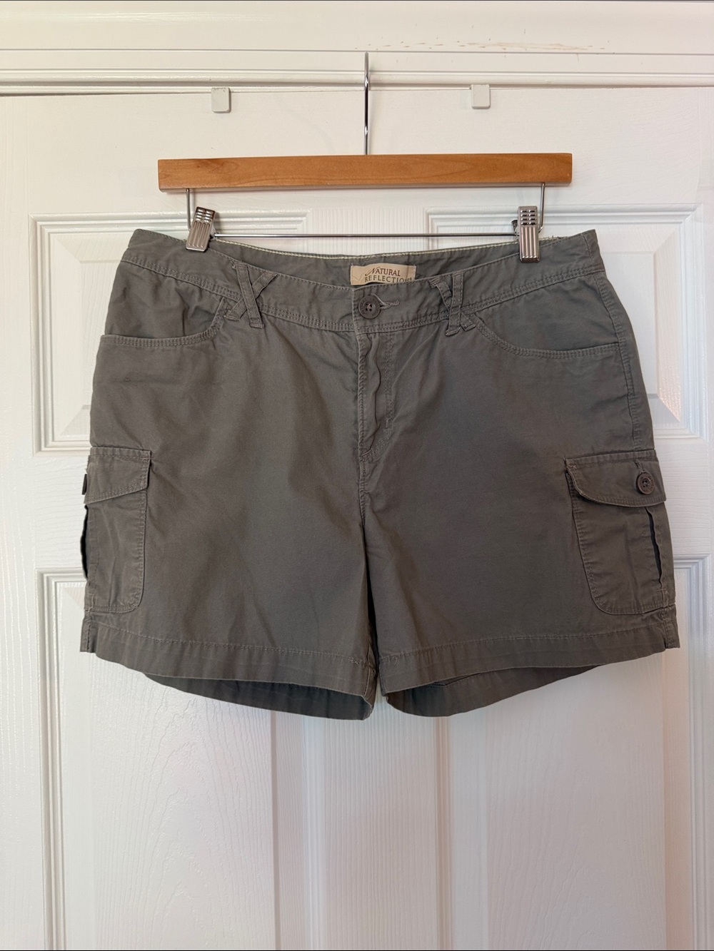 Natural Reflections Gray Cargo Shorts
